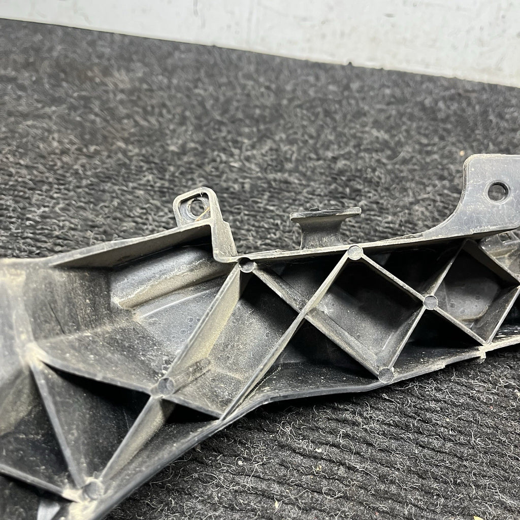 ☑️ 09-11 BMW E90 328i 335d Front Right Headlight Arm Bracket Mount 7138402 OEM