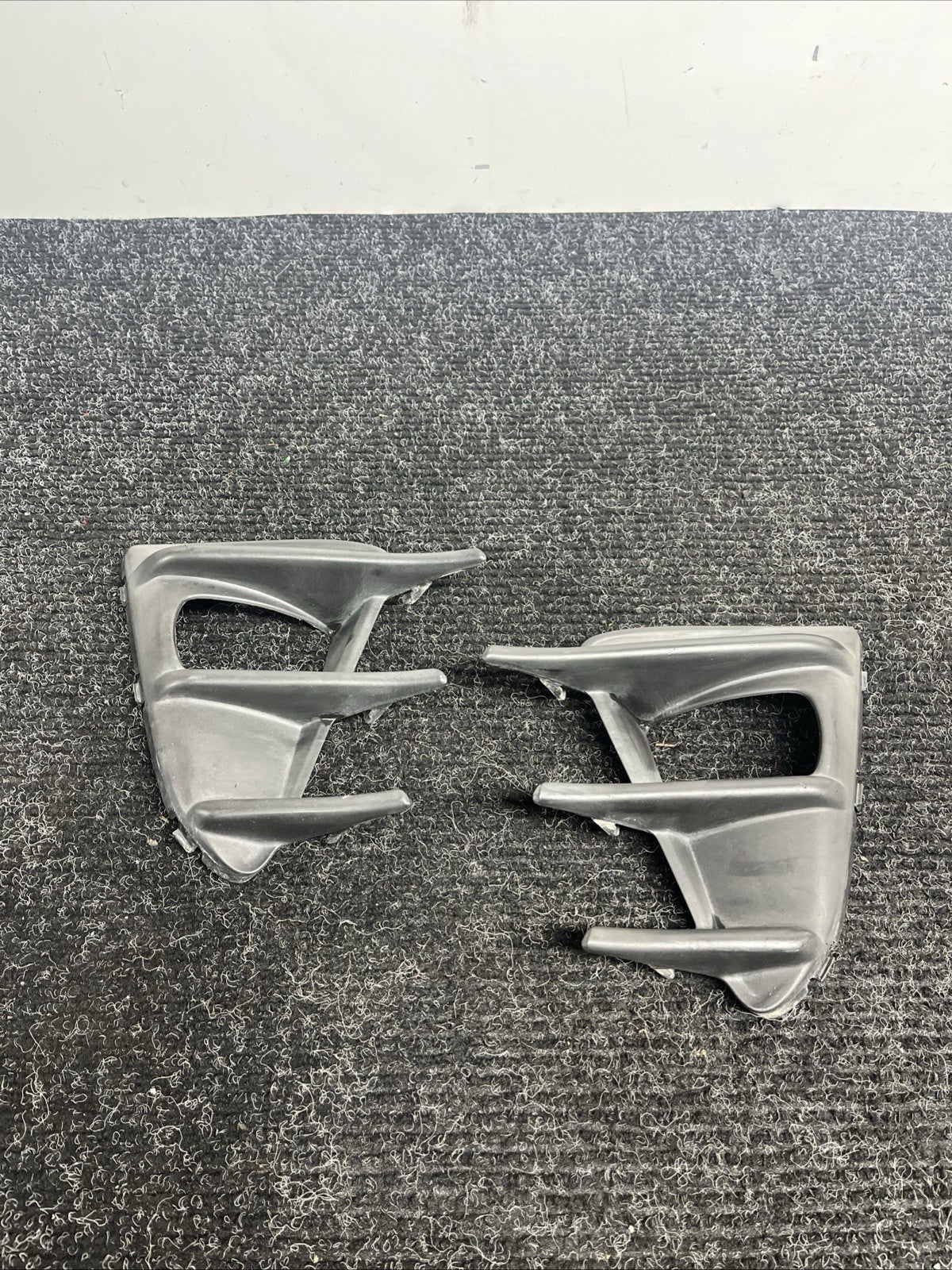 ☑️ 2X OEM LED Fog Light Lamp Bezel Covers LH RH PAIR 2017-2019 Toyota GT86