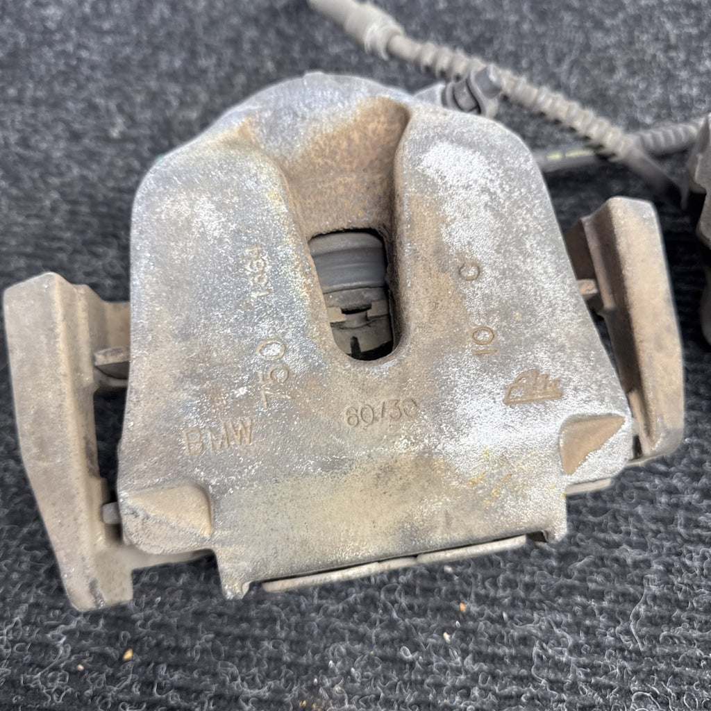 ☑️ 2007-2018 BMW X5 X6 E70 F15 F16 Front Brake Calipers OEM 6776784 6776783