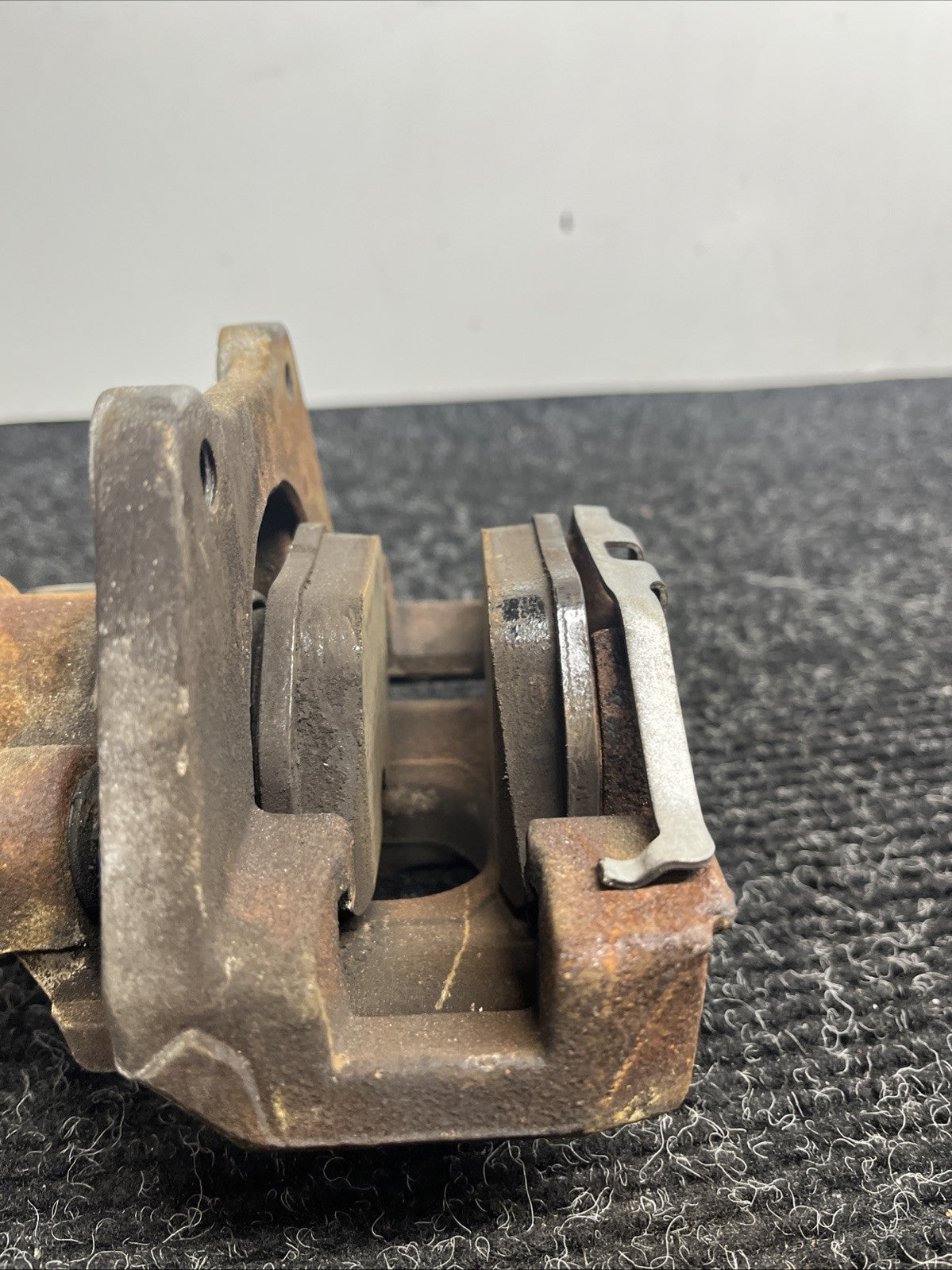 ☑️ 01-06 BMW E46 330i 330Ci RWD REAR LEFT DRIVER BRAKE CALIPER OEM