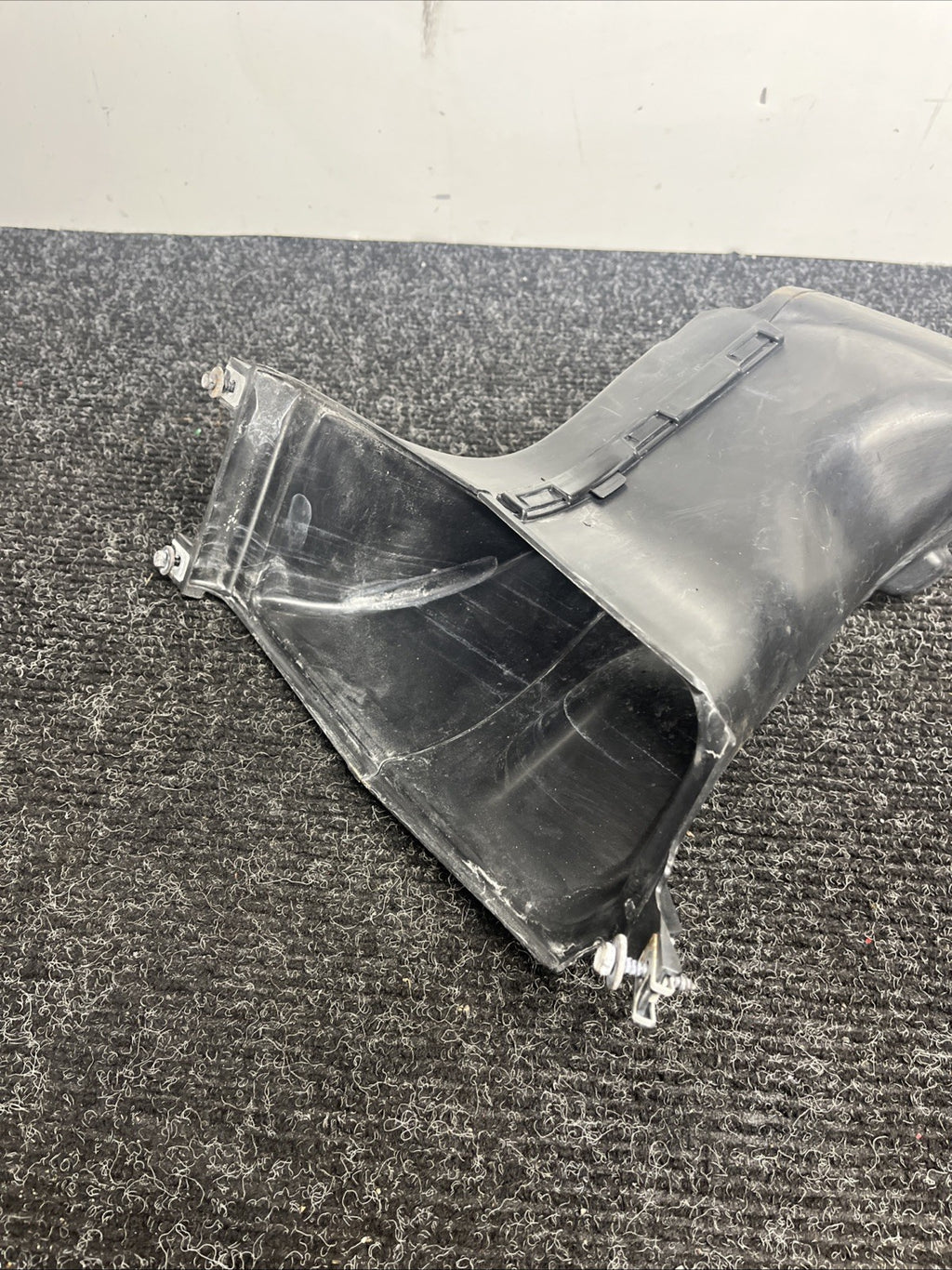 ☑️ 07-13 OEM BMW E92 E93 335 Front Right Engine N55 N54 RWD Air Intake Duct