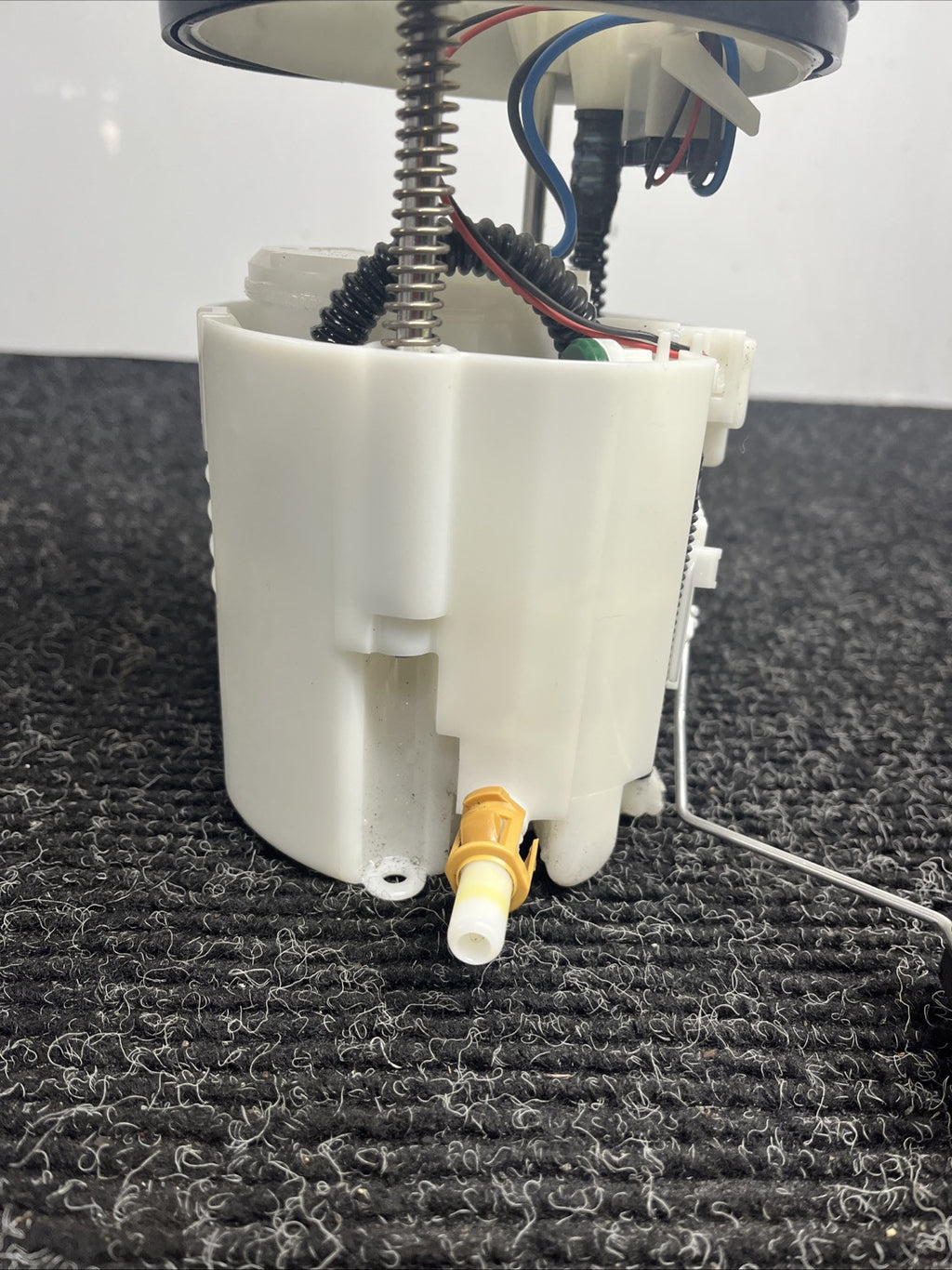 ☑️ 2013-2019 Scion Subaru FR-S BRZ Fuel Pump Assembly 42021CA000 OEM