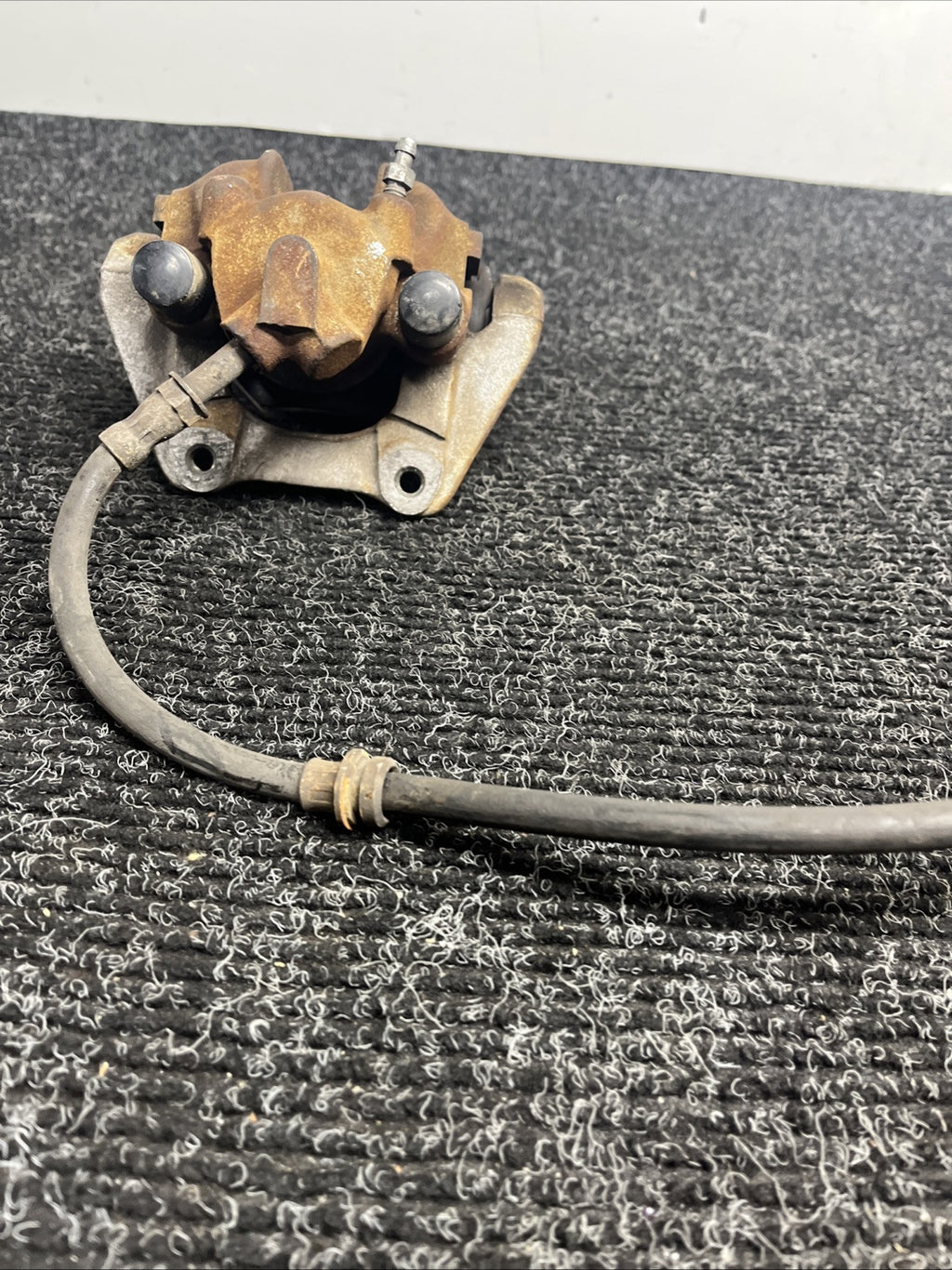 ☑️ 01-06 BMW E46 330i 330Ci RWD REAR LEFT DRIVER BRAKE CALIPER OEM