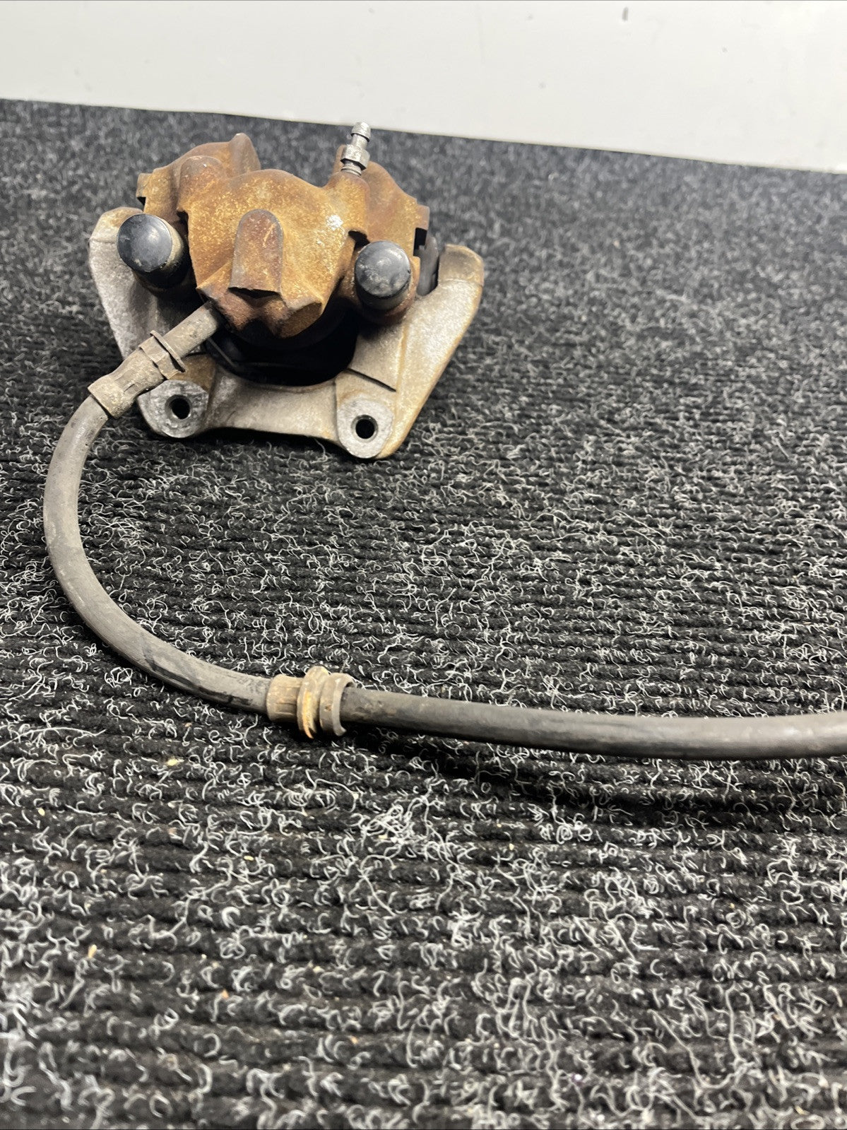 ☑️ 01-06 BMW E46 330i 330Ci RWD REAR LEFT DRIVER BRAKE CALIPER OEM