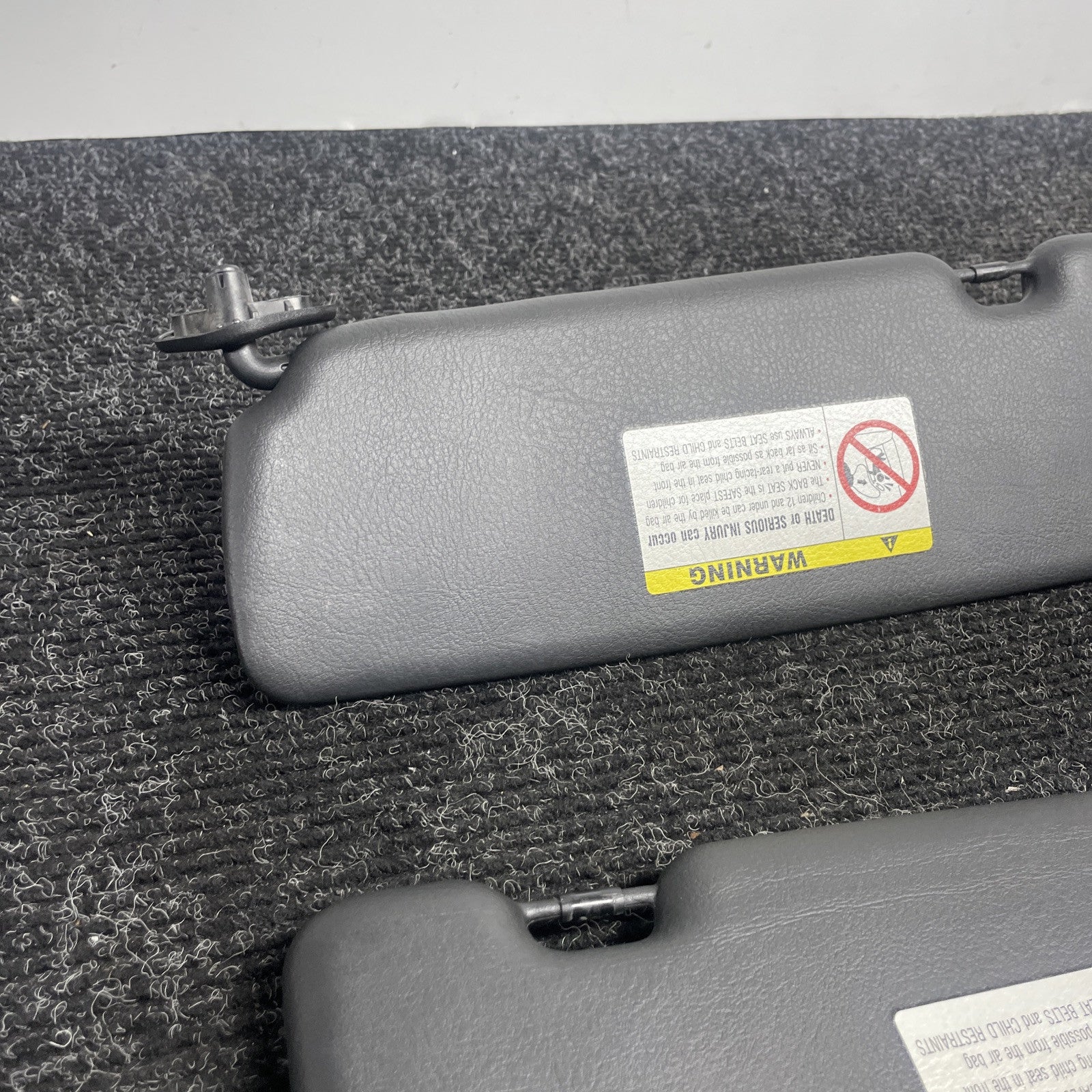 ☑️ 01-06 BMW E46 3-SERIES CONVERTIBLE SET OF 2 FRONT LEFT & RIGHT SUN VISOR OEM