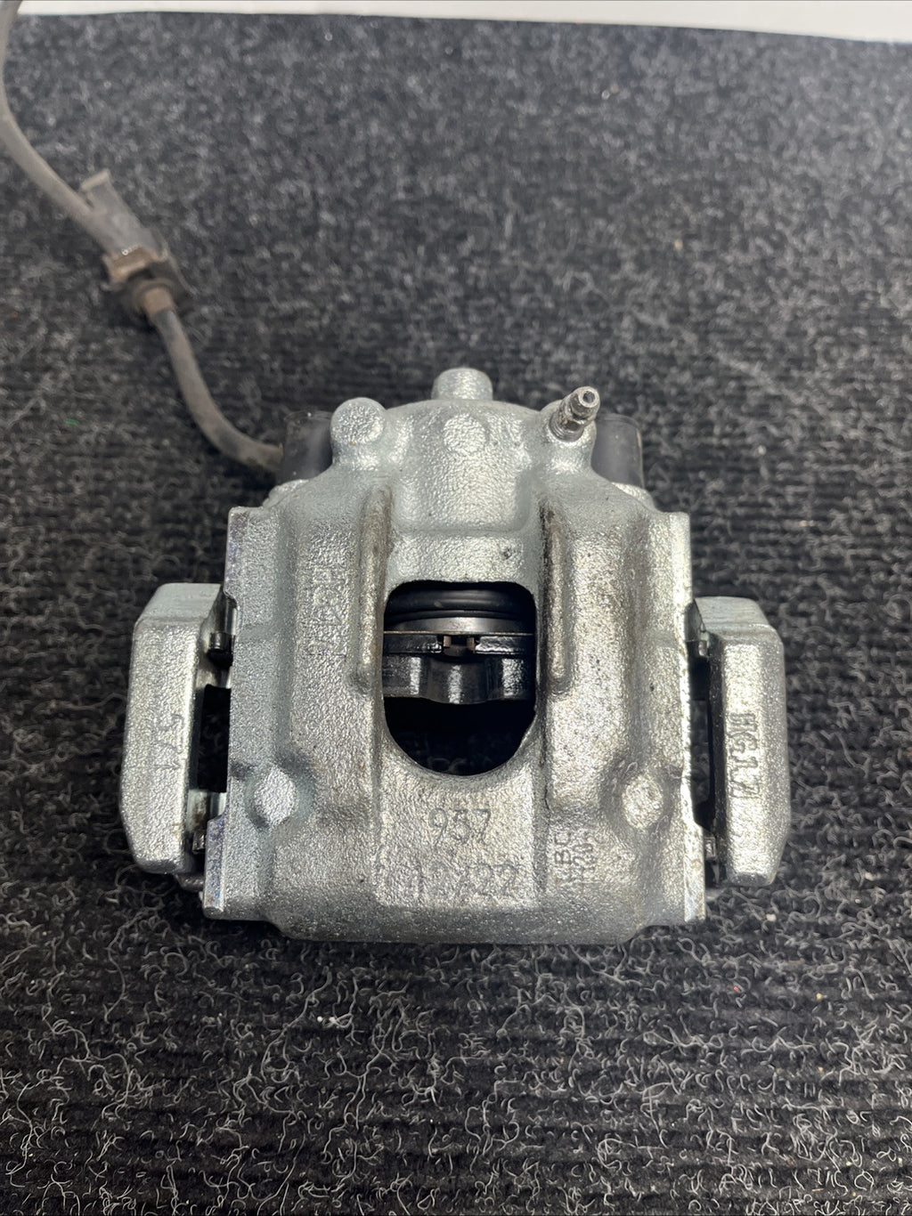 ☑️ 01-06 BMW E46 330i 330Ci RWD REAR LEFT DRIVER BRAKE CALIPER OEM