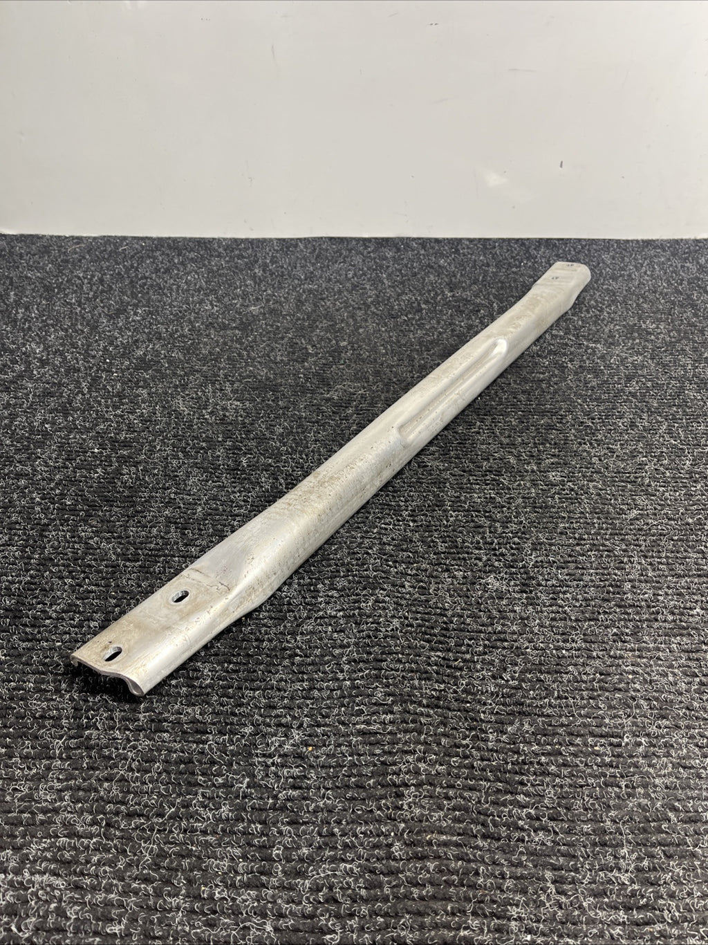 ☑️ 07-13 BMW E70 E71 X5 X6 Front Upper Radiator Support Cross Bar Beam Brace OEM