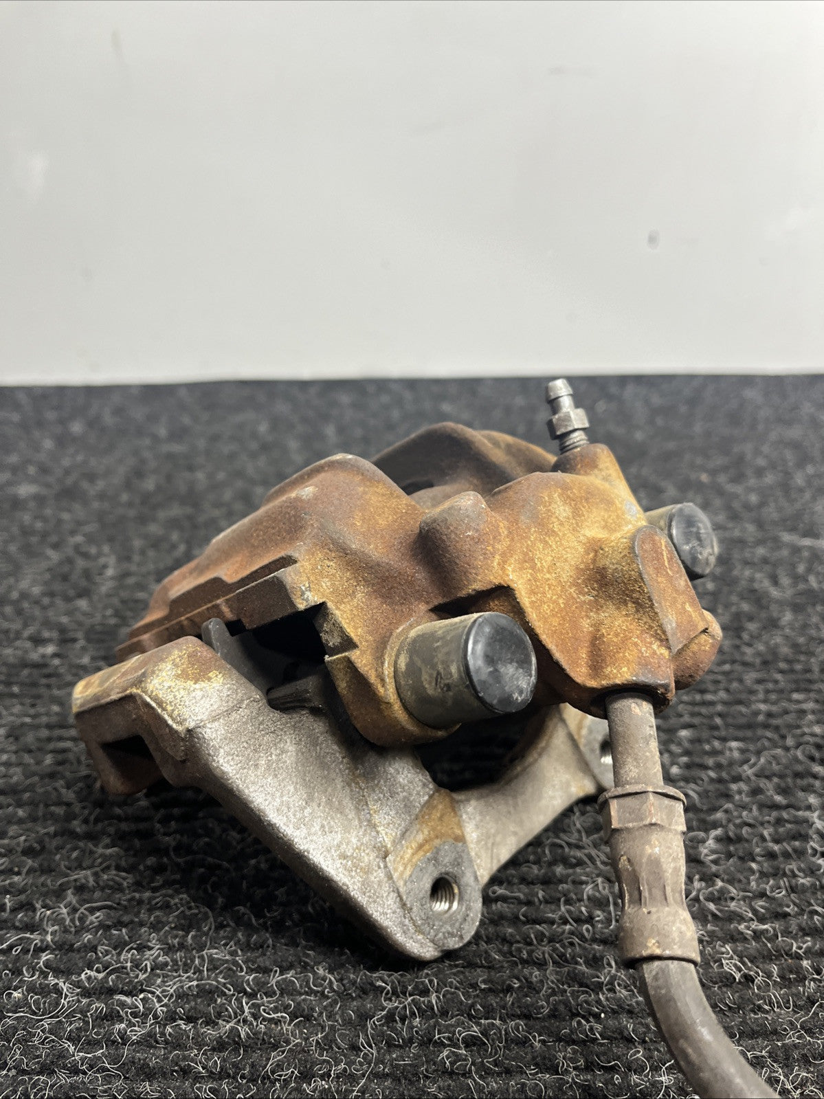 ☑️ 01-06 BMW E46 330i 330Ci RWD REAR LEFT DRIVER BRAKE CALIPER OEM
