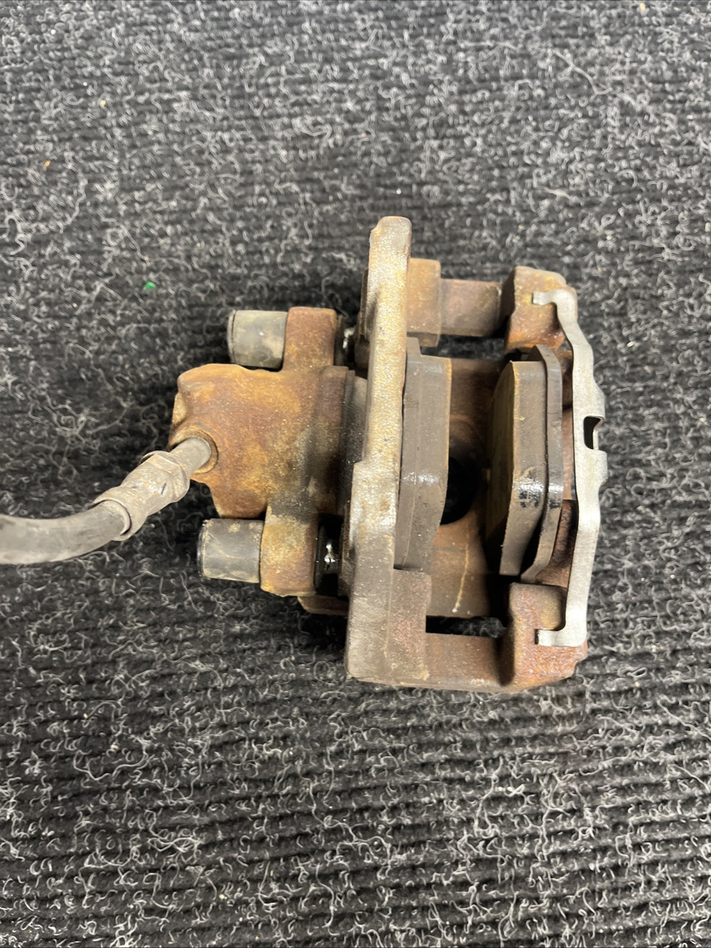 ☑️ 01-06 BMW E46 330i 330Ci RWD REAR LEFT DRIVER BRAKE CALIPER OEM