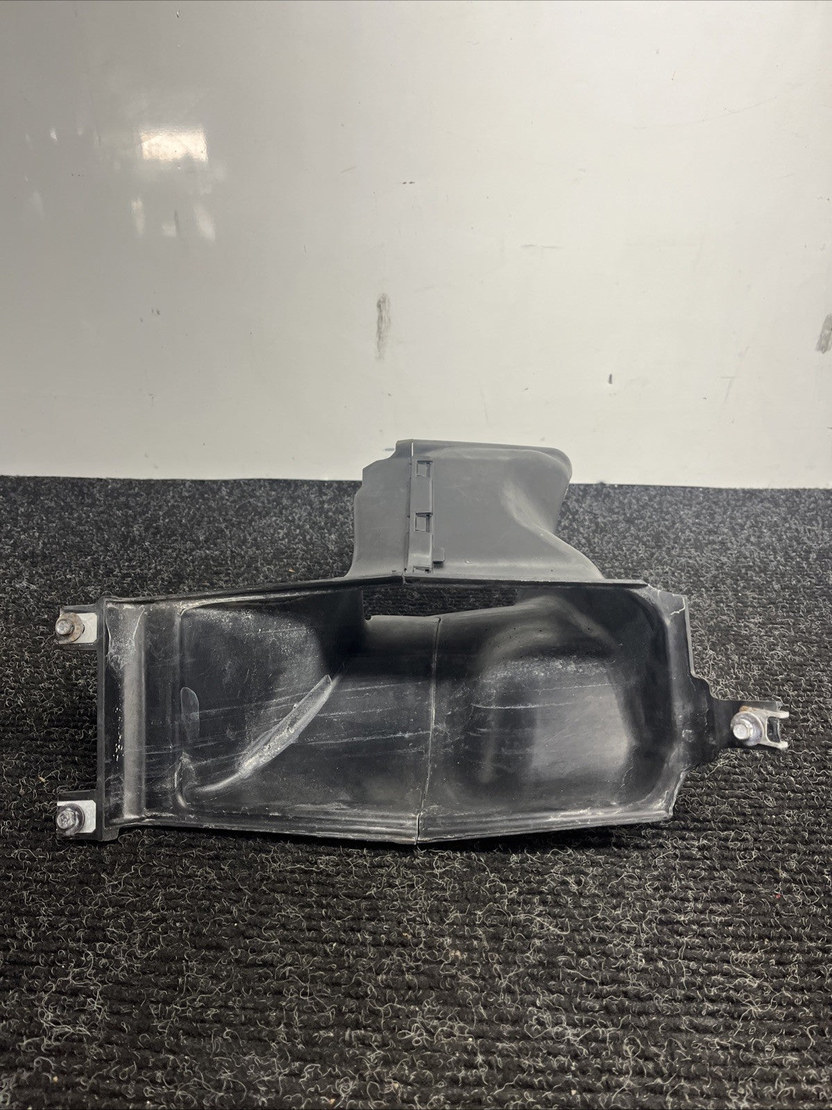 ☑️ 07-13 OEM BMW E92 E93 335 Front Right Engine N55 N54 RWD Air Intake Duct