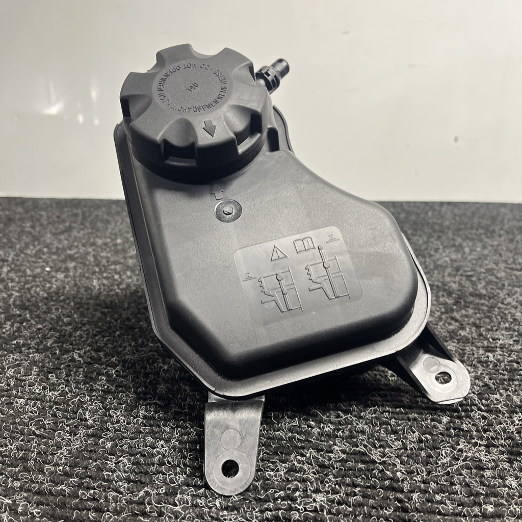 ☑️ Coolant Reservoir Expansion Tank/Sensor for BMW E90 E91 E92 E93 330i 335i Z4