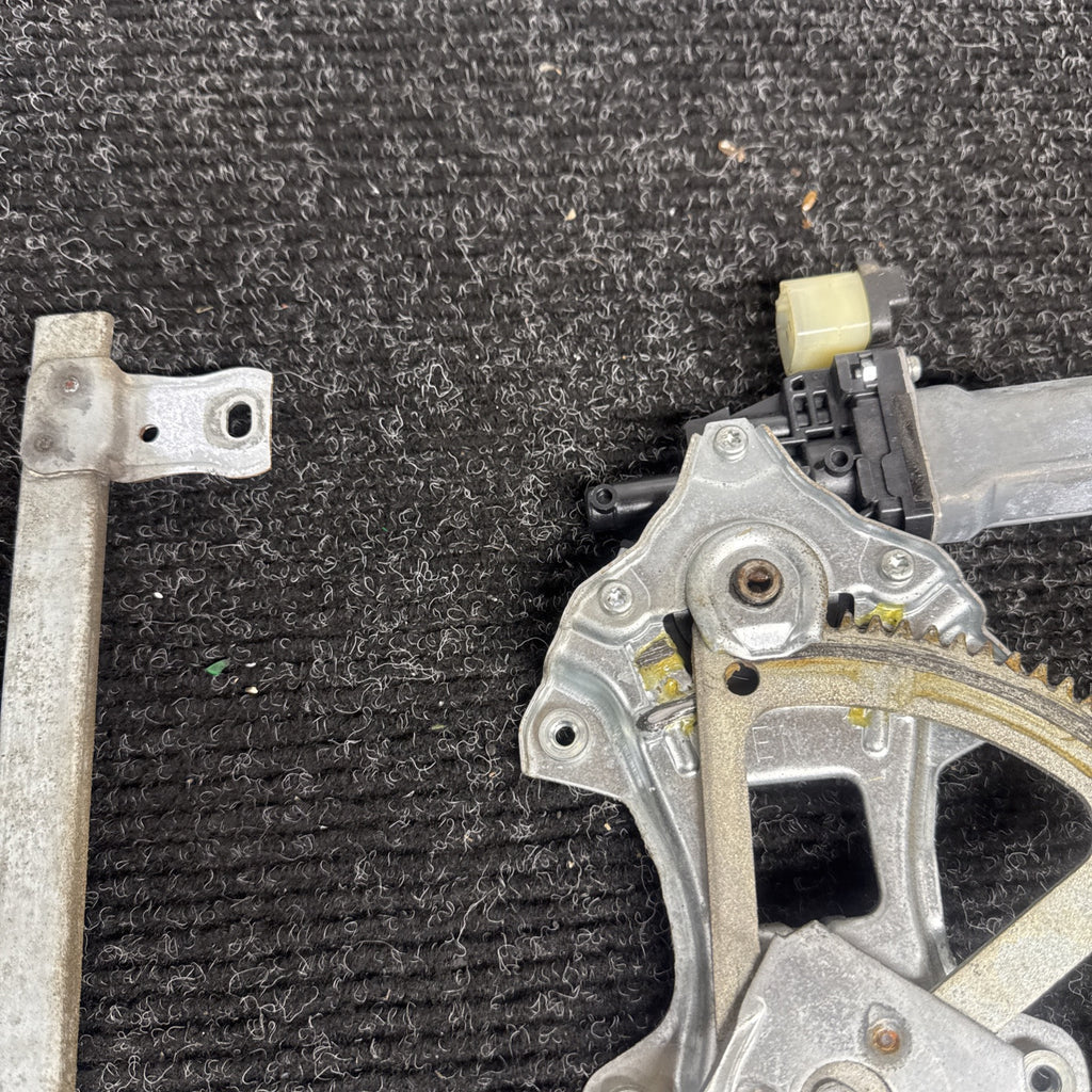 ☑️ 2013-2019 Scion FRS Subaru BRZ 86 Window Regulator Motor Left Driver LH OEM