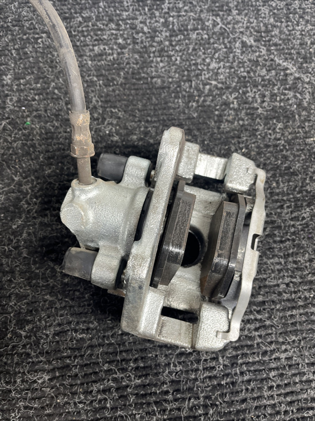 ☑️ 01-06 BMW E46 330i 330Ci RWD REAR LEFT DRIVER BRAKE CALIPER OEM