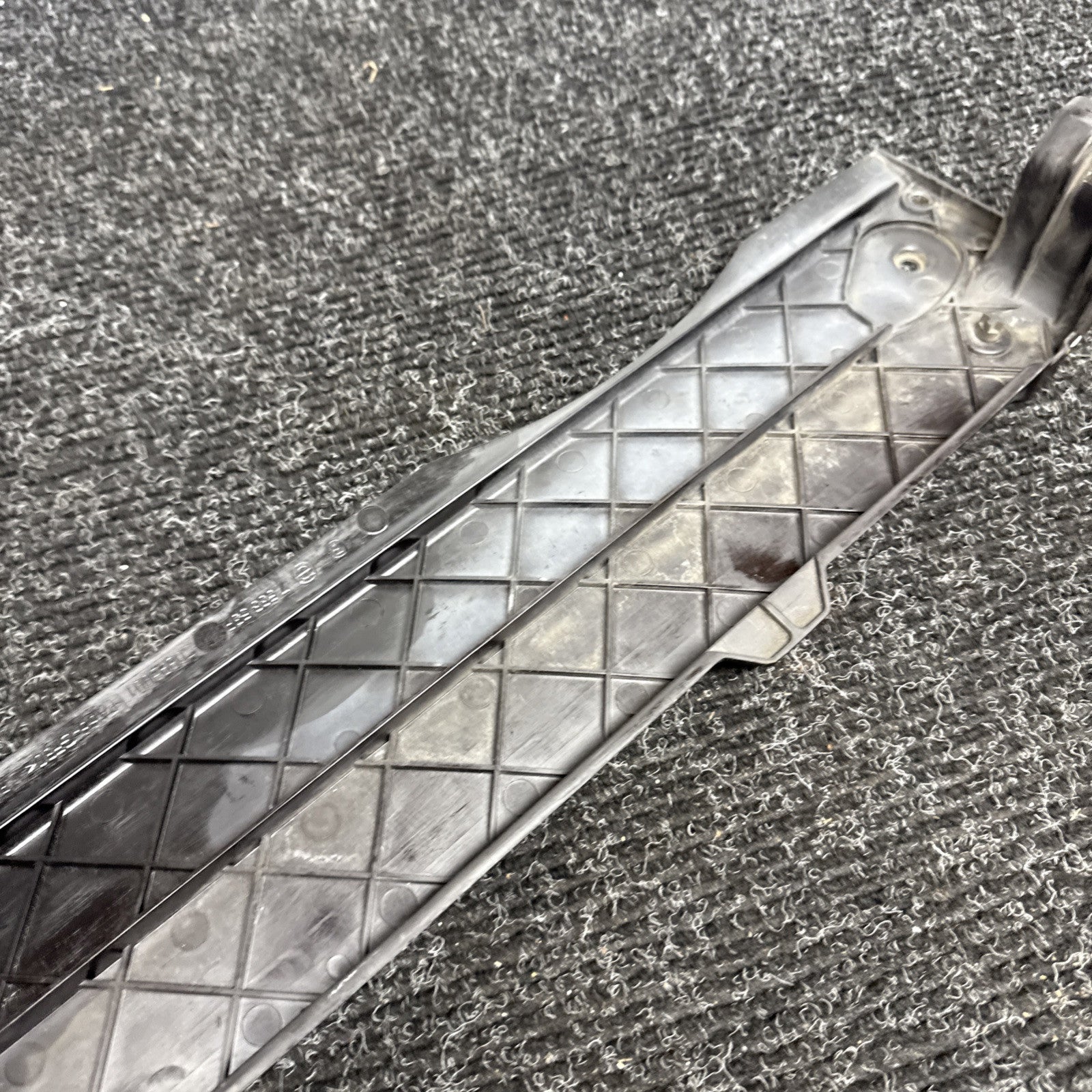 ☑️ 07-10 BMW E70 X5 Front Upper Radiator Support Bracket Bar 7533539 OEM