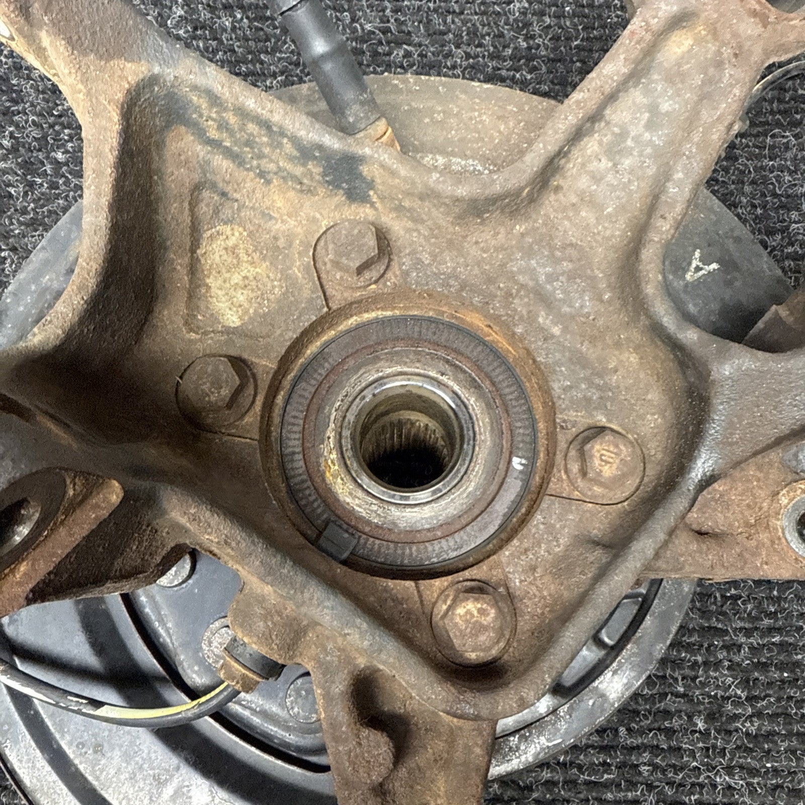 ☑️ 2013-2020 Subaru BRZ Scion FRS 86 Rear LH Left Driver Knuckle Hub Bearing OEM