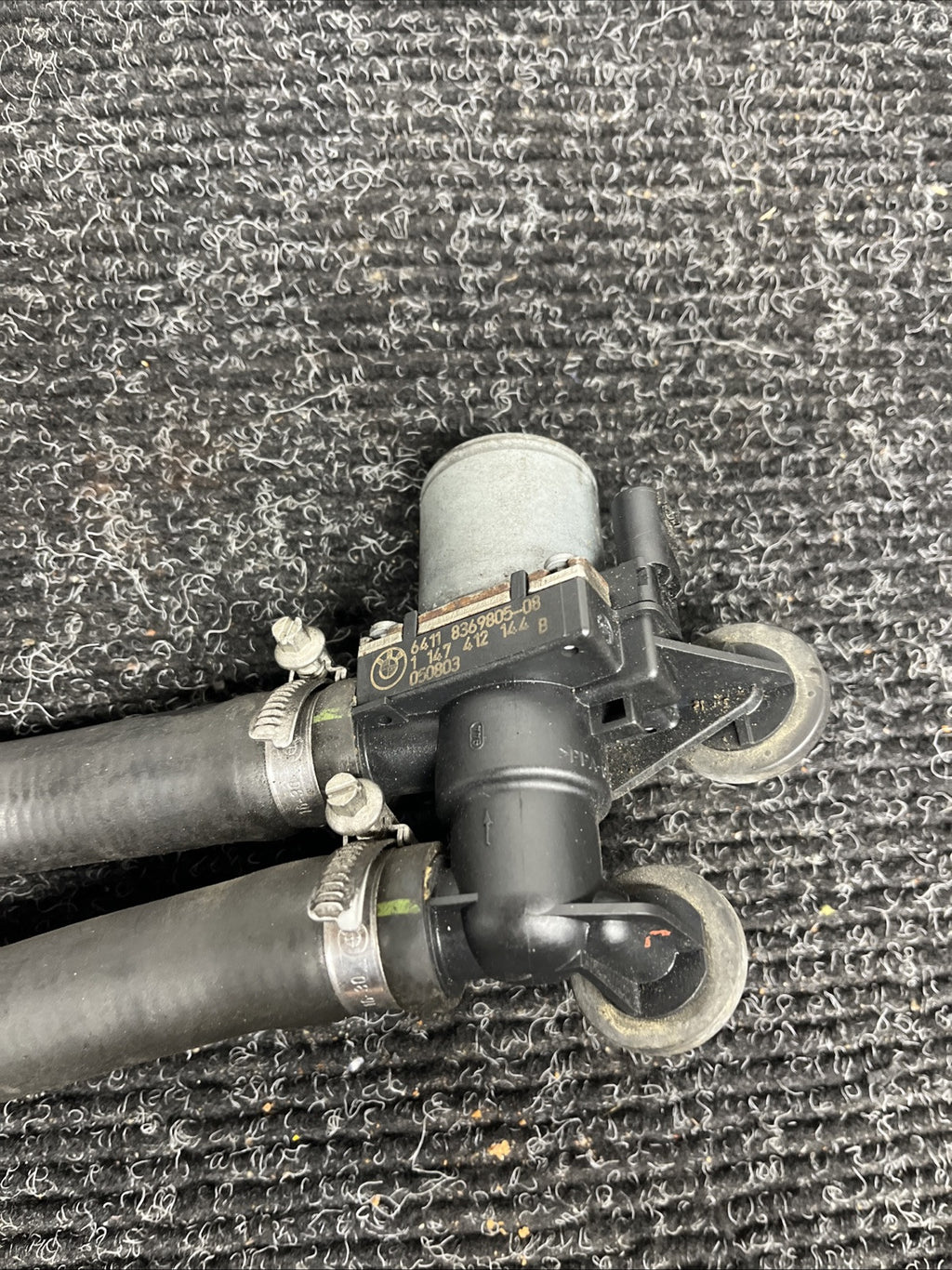 ☑️ BMW E46 M3 01-06 Auxiliary Water Pump Heater Control Valve OEM