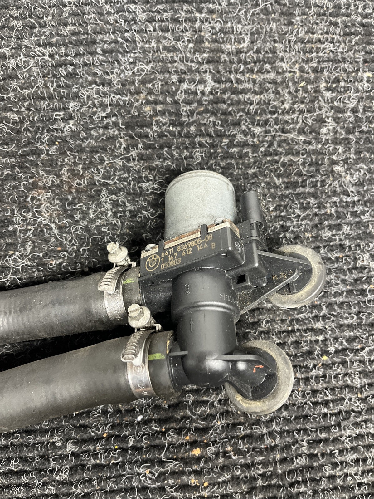 ☑️ BMW E46 M3 01-06 Auxiliary Water Pump Heater Control Valve OEM