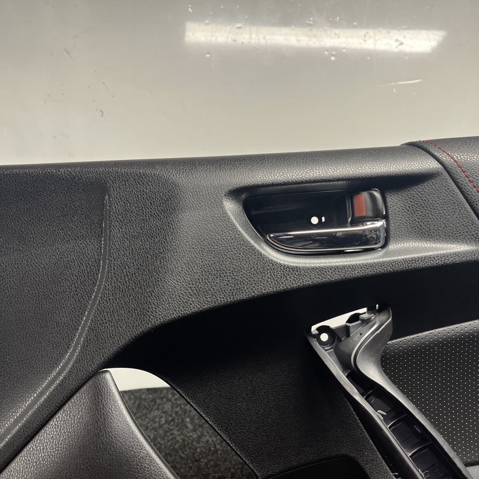 ☑️ 2013-2017Subaru BRZ FRS Right Passenger Side Interior Door Panel OEM