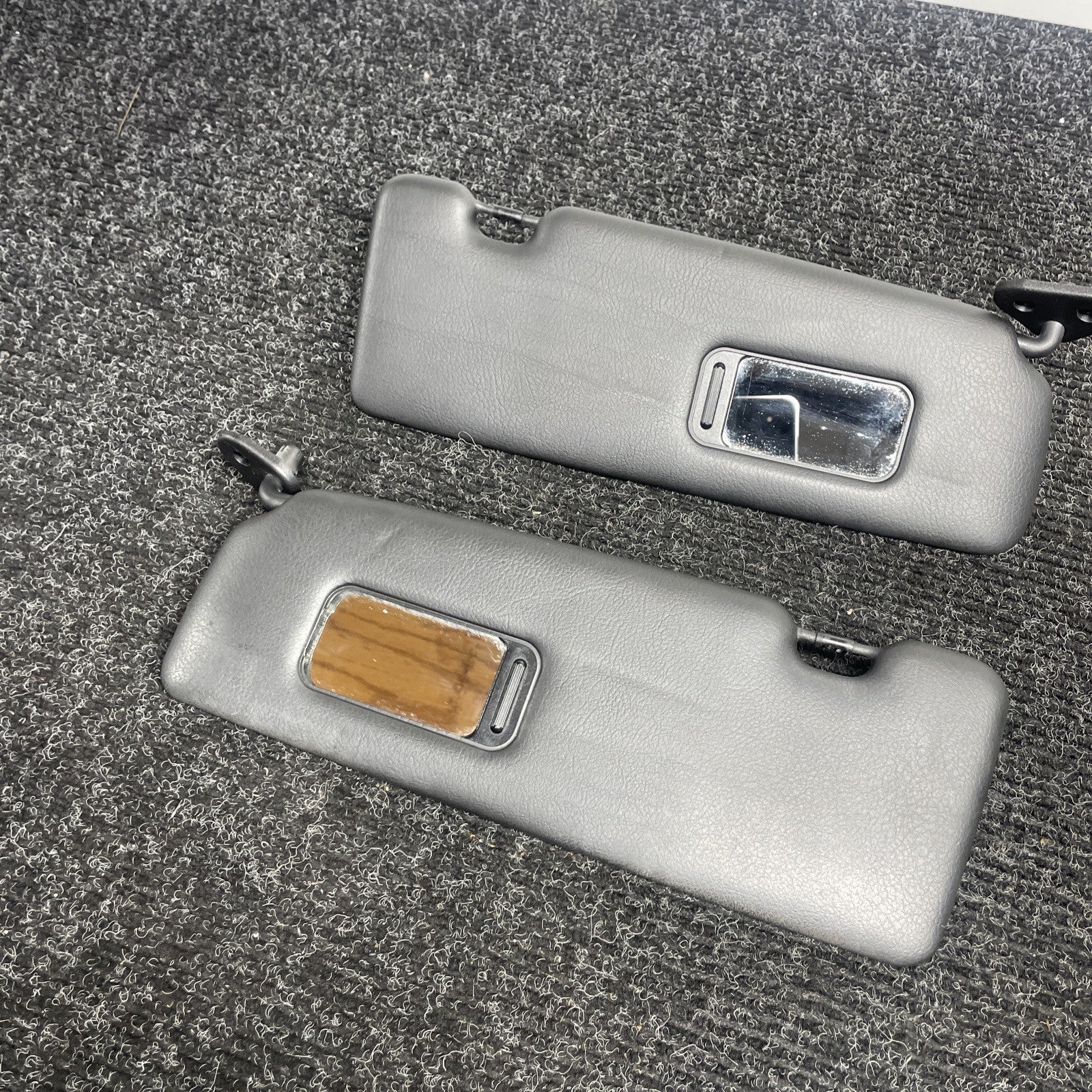 ☑️ 01-06 BMW E46 3-SERIES CONVERTIBLE SET OF 2 FRONT LEFT & RIGHT SUN VISOR OEM
