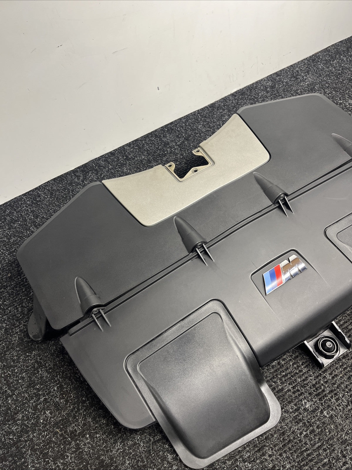 ☑️ 10-14 OEM BMW E70 E71 X5M S63 Engine Air Intake Filter Housing Assembly