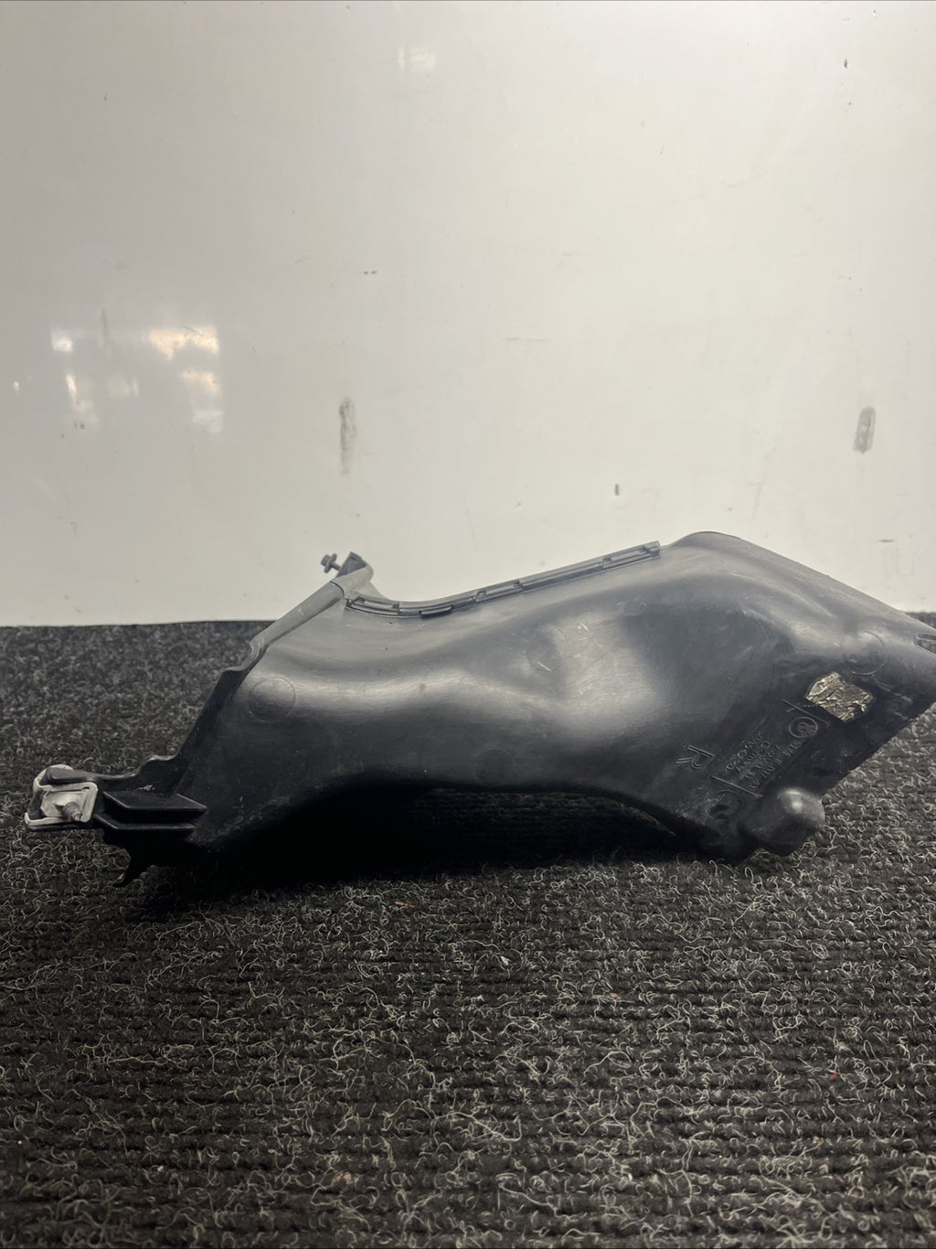 ☑️ 07-13 OEM BMW E92 E93 335 Front Right Engine N55 N54 RWD Air Intake Duct
