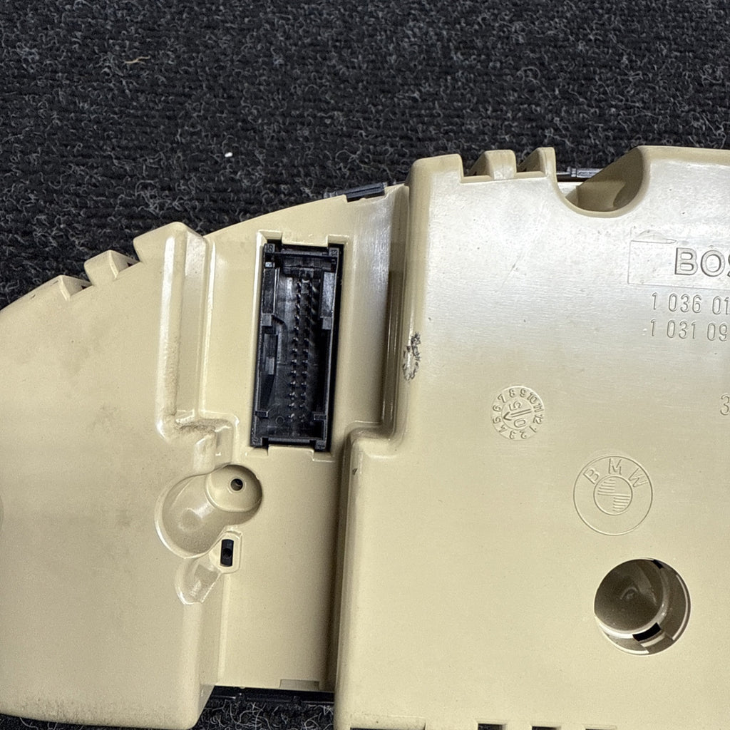 ☑️05-06 BMW E46 330ci ZHP A/T 2 DOOR INSTRUMENT CLUSTER SPEEDOMETER OEM 129K