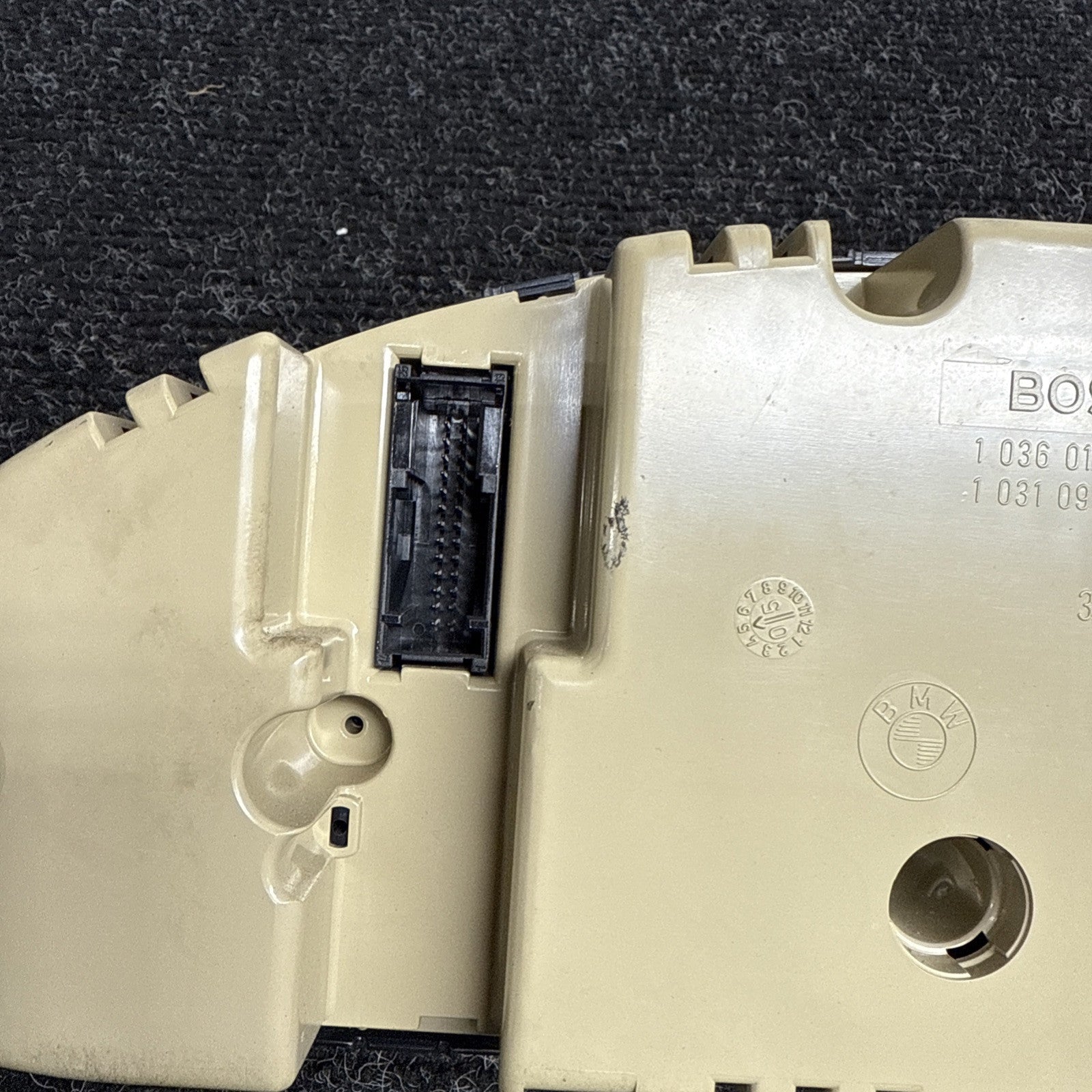 ☑️05-06 BMW E46 330ci ZHP A/T 2 DOOR INSTRUMENT CLUSTER SPEEDOMETER OEM 129K