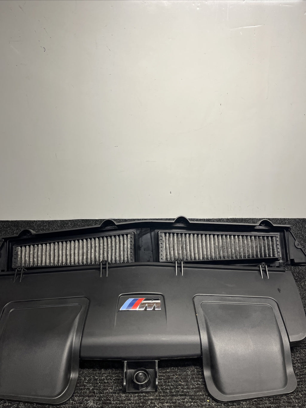☑️ 10-14 OEM BMW E70 E71 X5M S63 Engine Air Intake Filter Housing Assembly