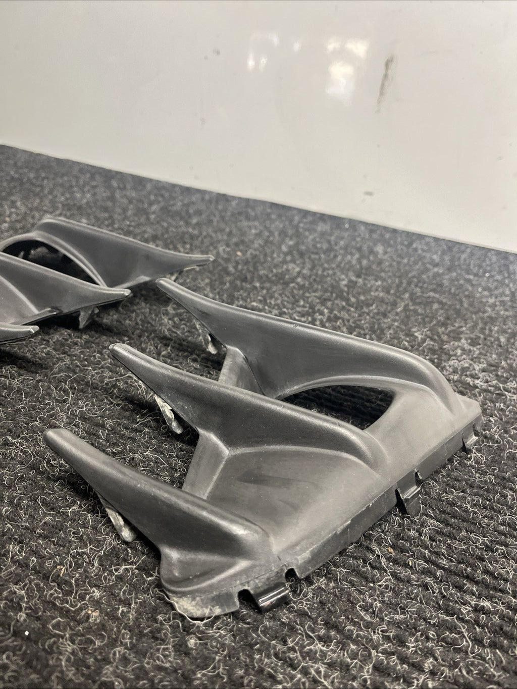 ☑️ 2X OEM LED Fog Light Lamp Bezel Covers LH RH PAIR 2017-2019 Toyota GT86