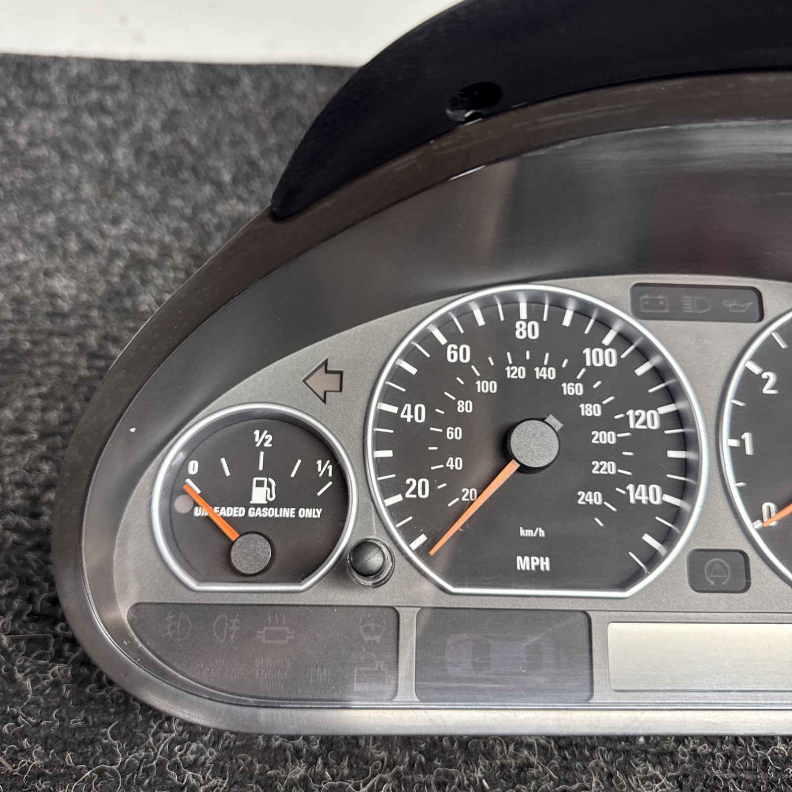 ☑️05-06 BMW E46 330ci ZHP A/T 2 DOOR INSTRUMENT CLUSTER SPEEDOMETER OEM 129K