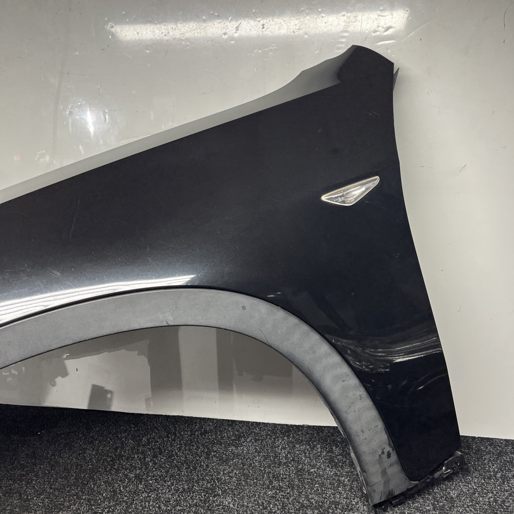 ☑️ 07-10 BMW E70 X5 Front Right Passenger Side Fender Black 51657178398 OEM