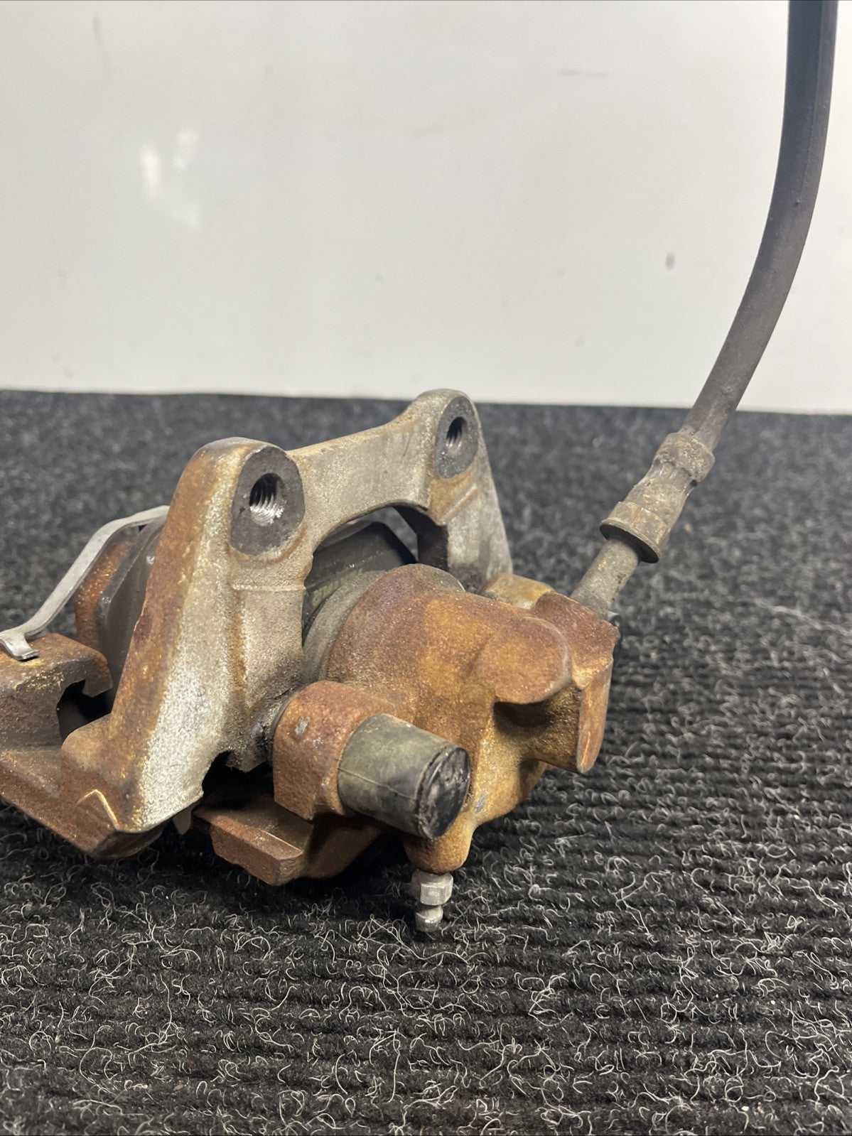 ☑️ 01-06 BMW E46 330i 330Ci RWD REAR LEFT DRIVER BRAKE CALIPER OEM
