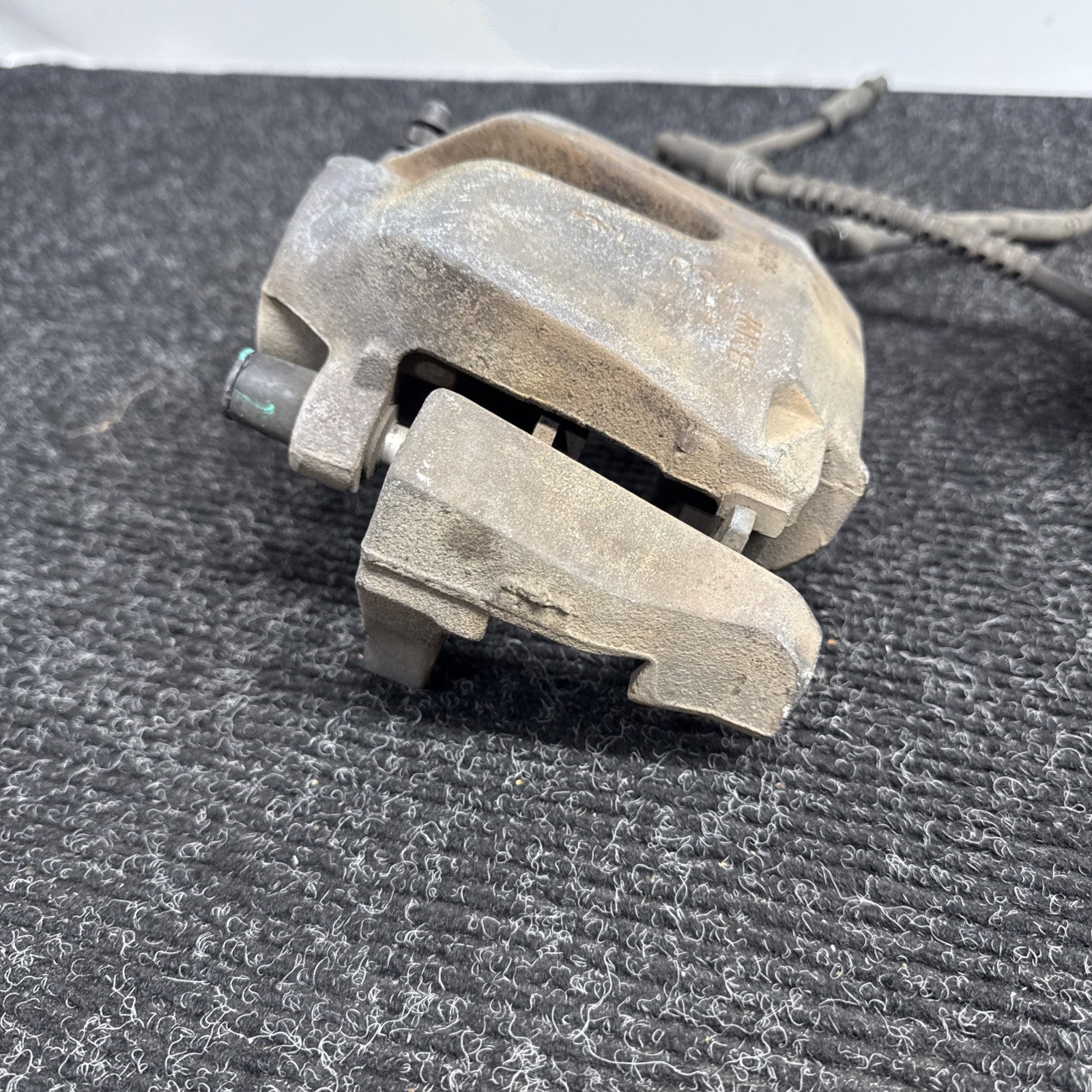 ☑️ 2007-2018 BMW X5 X6 E70 F15 F16 Front Brake Calipers OEM 6776784 6776783