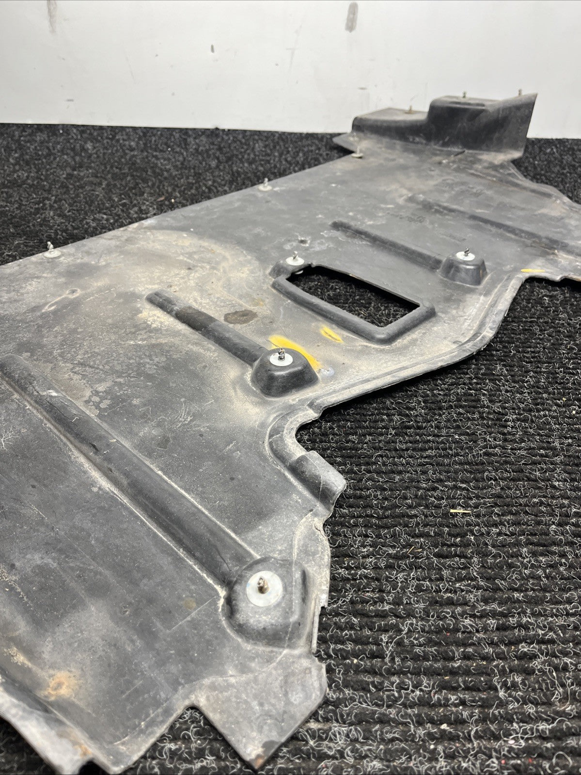 ☑️ 2008-2013 BMW X6 X5 ENGINE GUARD SPLASH SHIELD COVER UNDER TRAY 7180633  OEM