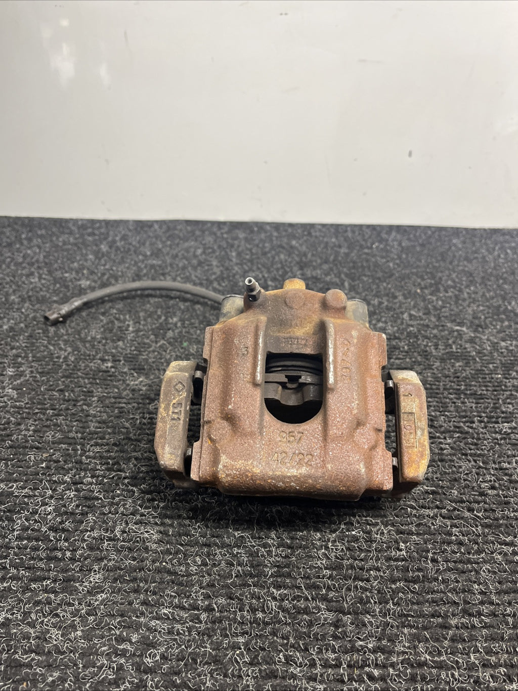 ☑️ 01-06 BMW E46 330i 330Ci RWD REAR LEFT DRIVER BRAKE CALIPER OEM