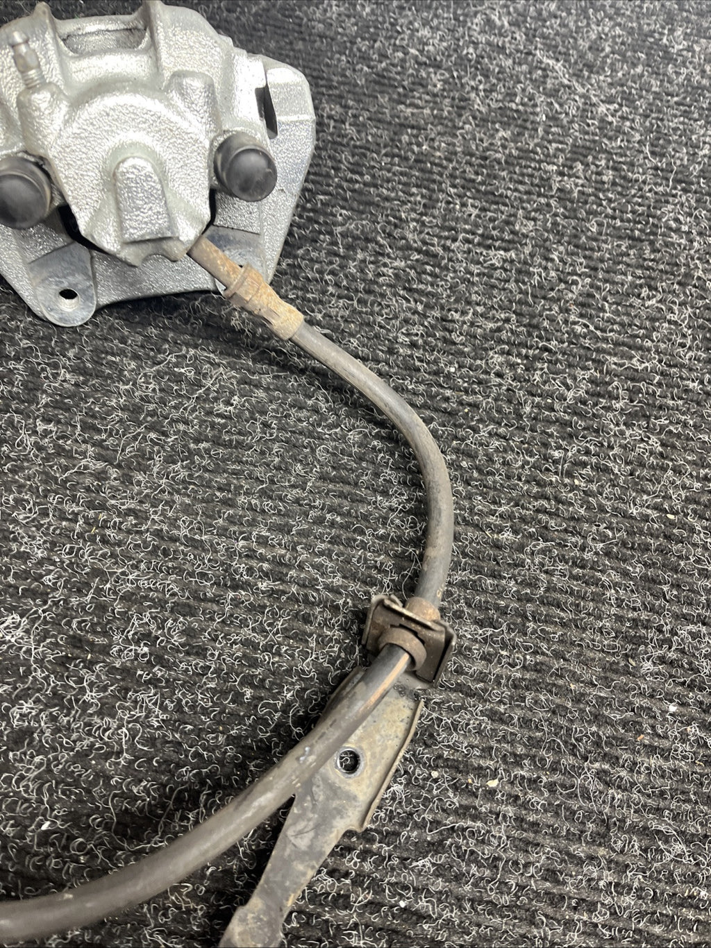 ☑️ 01-06 BMW E46 330i 330Ci RWD REAR LEFT DRIVER BRAKE CALIPER OEM