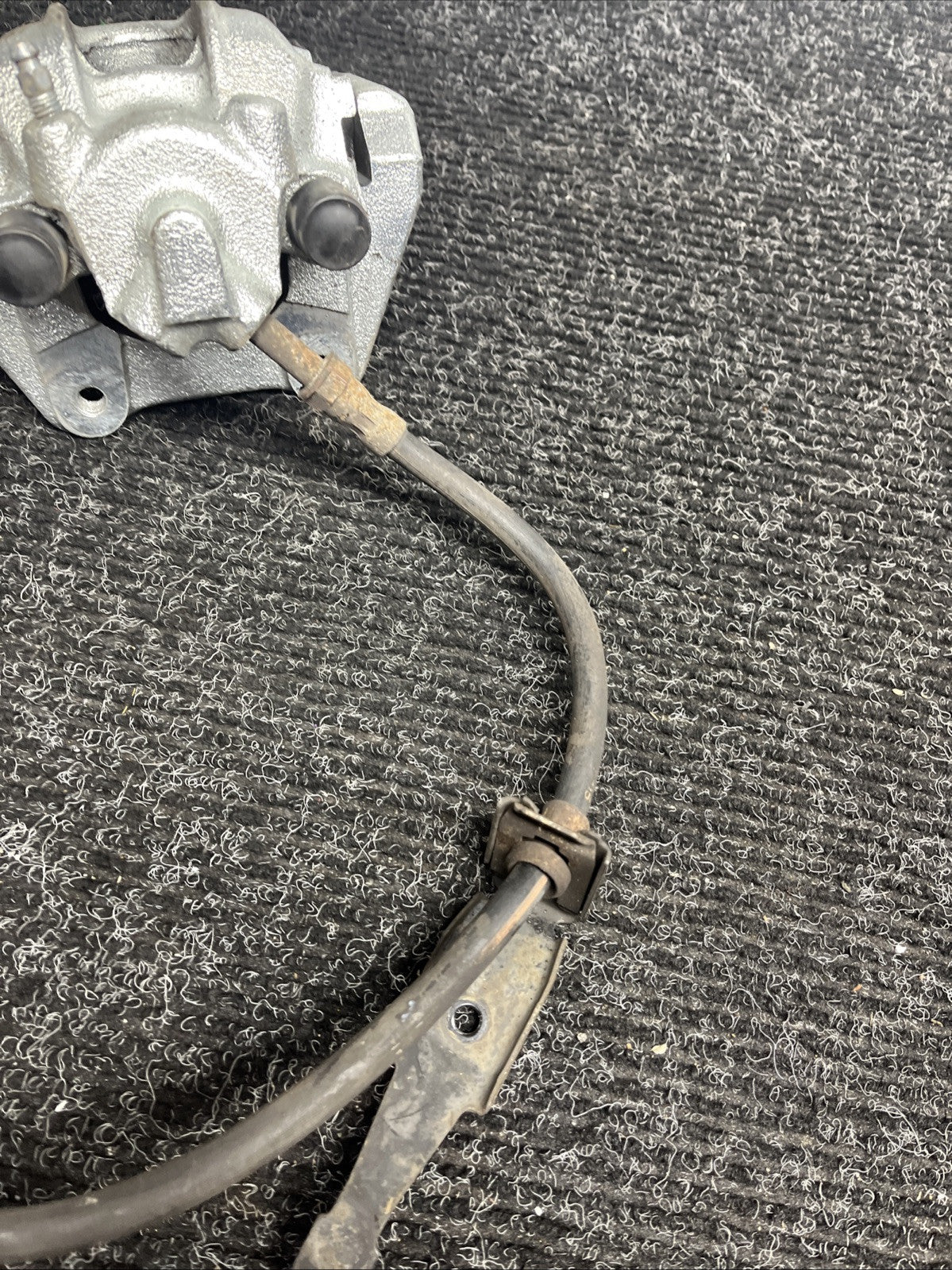 ☑️ 01-06 BMW E46 330i 330Ci RWD REAR LEFT DRIVER BRAKE CALIPER OEM