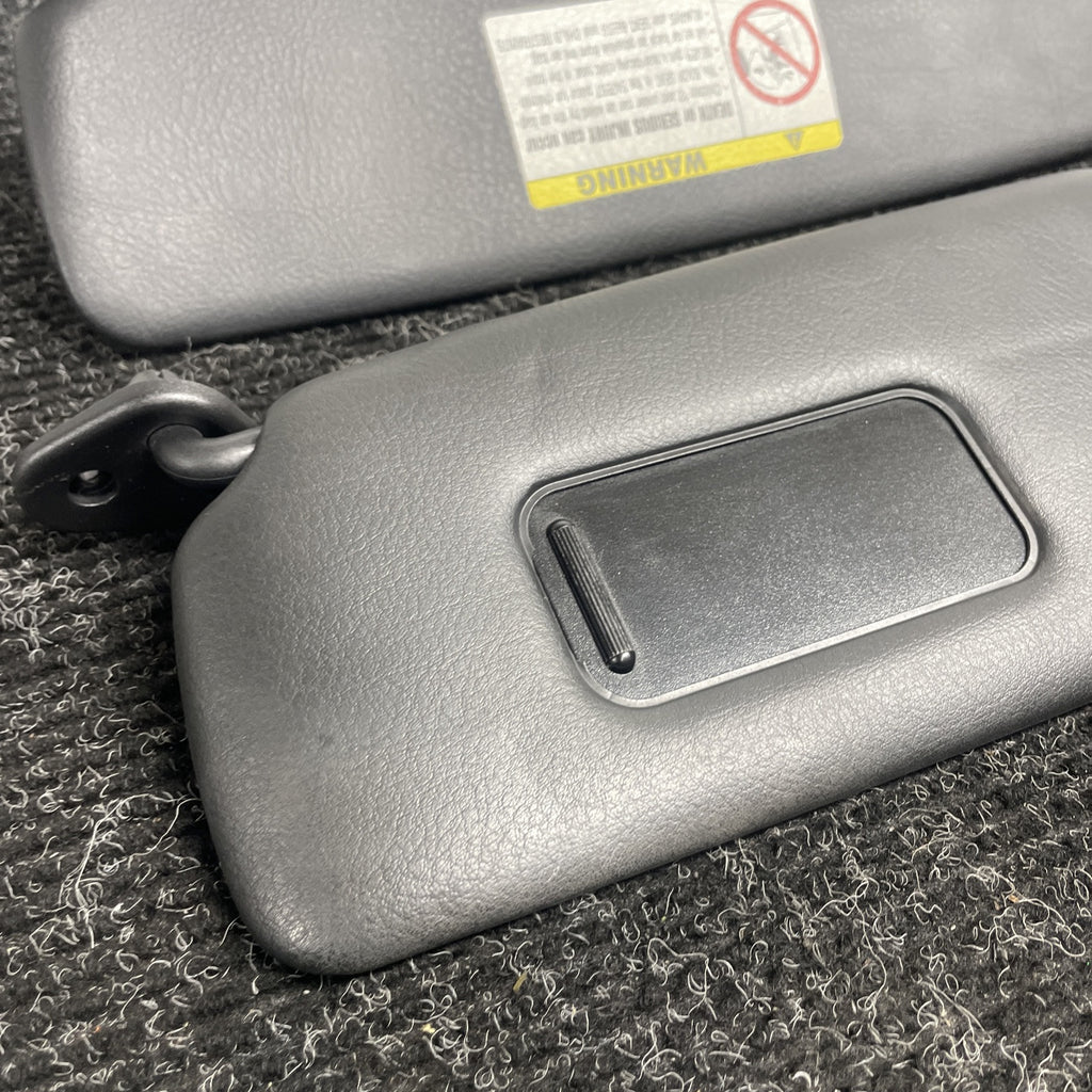 ☑️ 01-06 BMW E46 3-SERIES CONVERTIBLE SET OF 2 FRONT LEFT & RIGHT SUN VISOR OEM