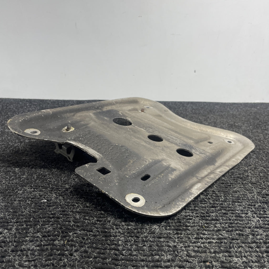 ☑️ 01-06 BMW E46 M3 OEM Rear Section Exhaust Pipe Bracket Rubber Mount